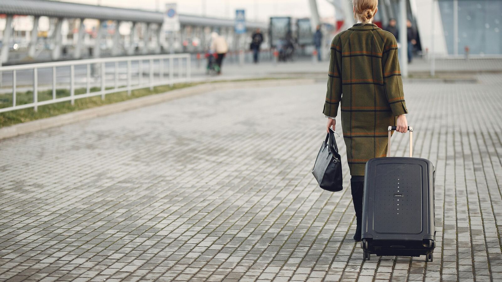 Best trolley bags: Top 9 options for effortless travel, stylish design, and durability to meet all your adventure needs