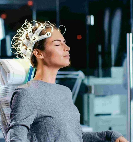 Mint Primer: Will XR glasses, Neuralinks kill smartphones?