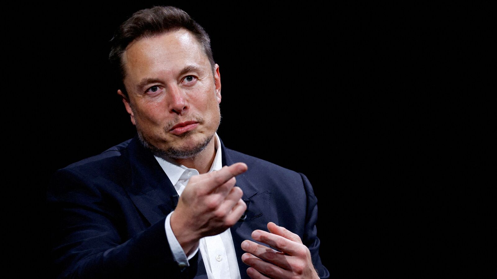 Musk declares ban on Apple devices in his companies if OpenAI is integrated amid security concerns