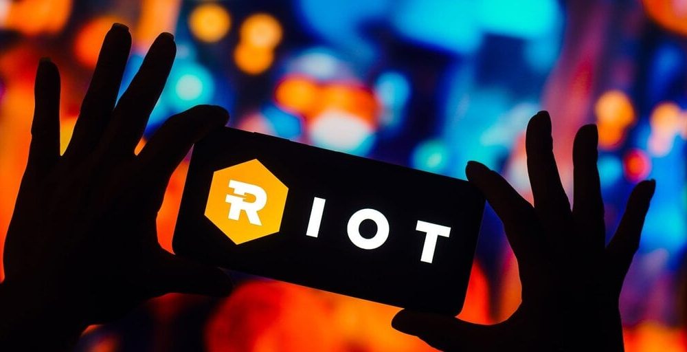 Riot Stock Shrugs Off Short Seller's 'War Against Bitcoin Miners'