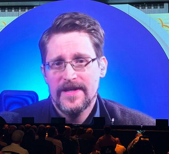 Edward Snowden Tells Bitcoin Fans to Vote—But ‘Don’t Join a Cult’