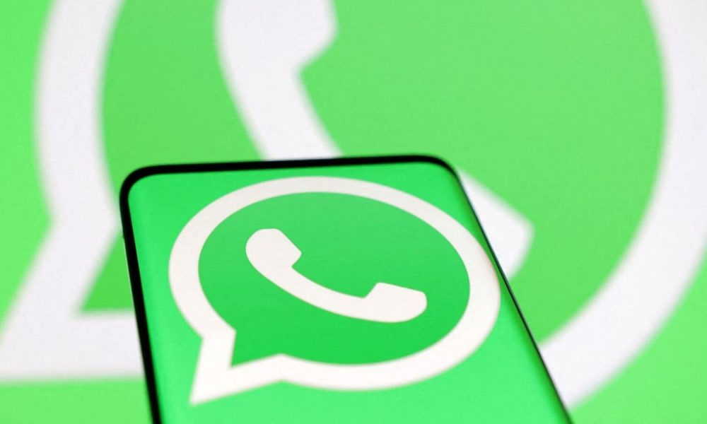 WhatsApp beta users may soon enjoy in-app message translations and voice transcriptions: Report