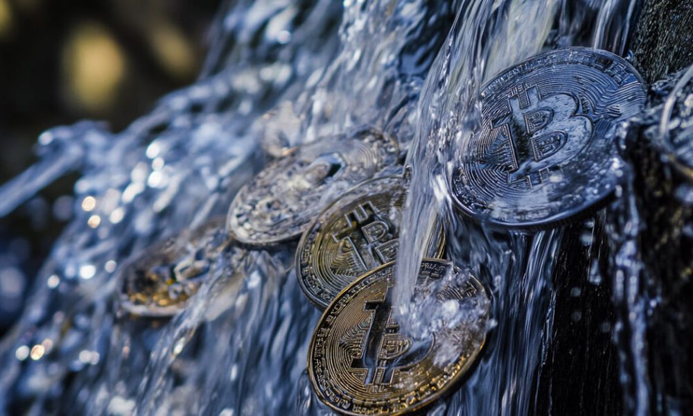 Bitcoin ETFs see $92 million inflow with only single net outflow in past 7 days