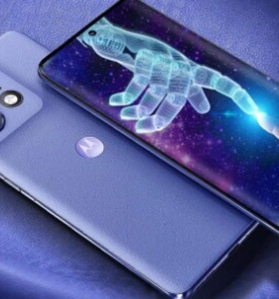 Motorola Edge 50 Pro goes below ₹30,000 during Flipkart Big Billion Days sale. Should you buy?