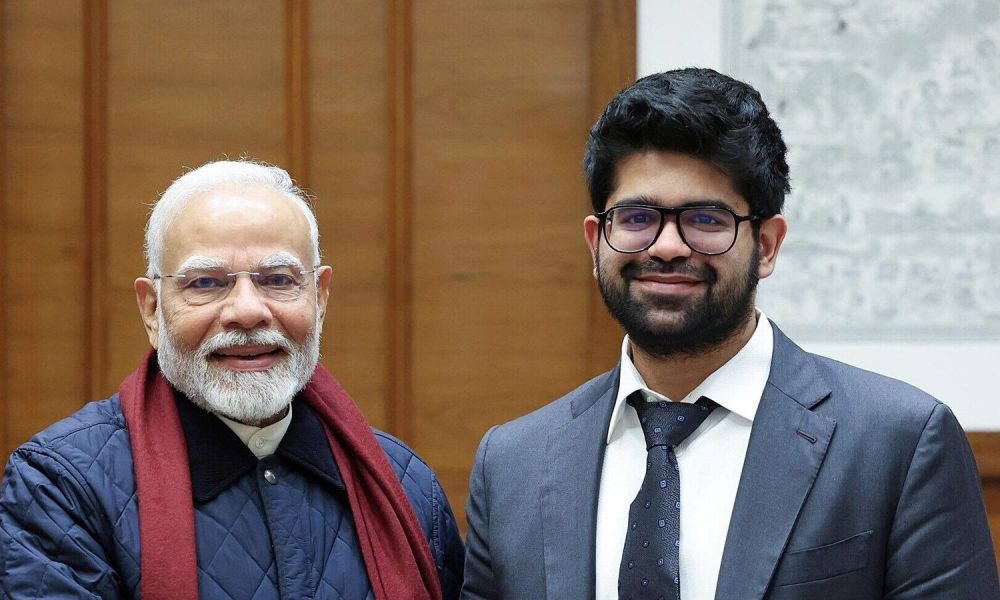 ChatGPT vs DeepSeek AI: Aravind Srinivas pledges $1 million to ‘make India great again’