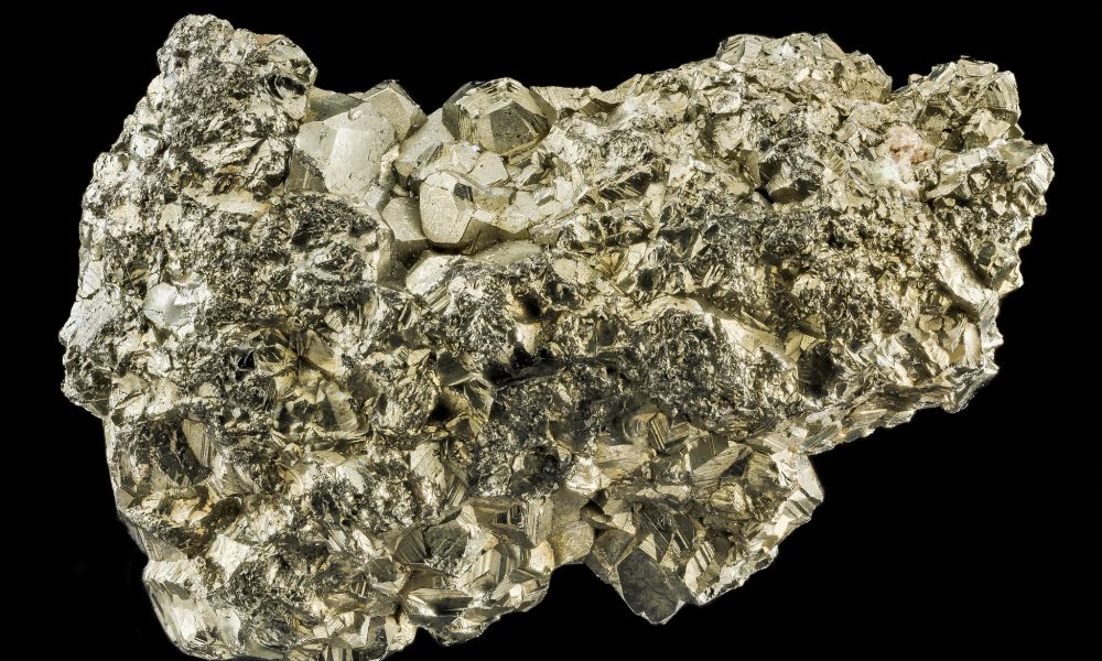 "Fools Gold, NA, NA, NA_2013-08-19-15.29.57 ZS PMax" by Sam Droege is marked with Public Domain Mark 1.0.