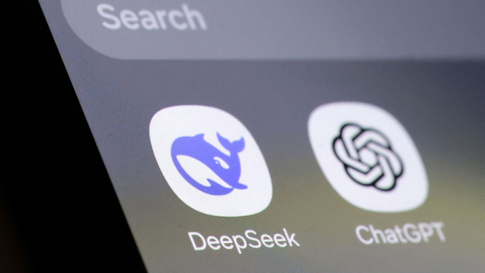 ‘ChatGPT tu hai ek wannabe’: China’s DeepSeek gets ‘mic drop’ moment, roasts its American AI rival