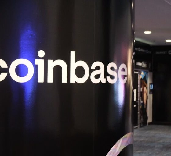 Coinbase, SEC Reach Agreement to Dismiss Lawsuit