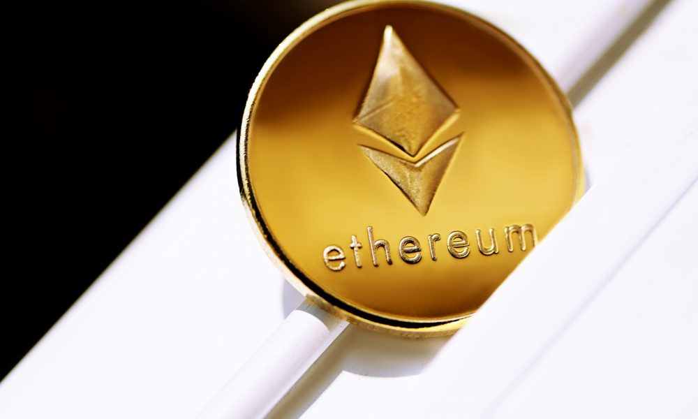 Ethereum Exchange Balances Drop To 9-Year Low – Time For A Major Price Move?