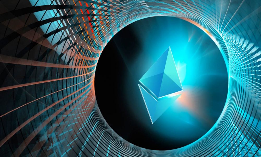 Ethereum To Retest Lower Level Before Surging by 47% in Best-Case Scenario, Says Trader – But There’s a Catch