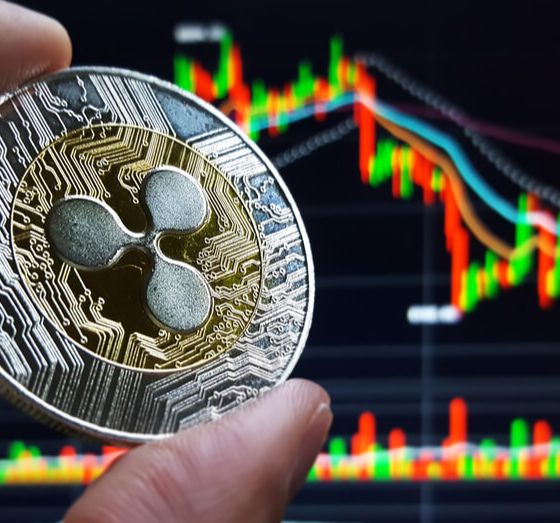 Market analysis hit at XRP and Solana dip, Dogizen could be a safe haven