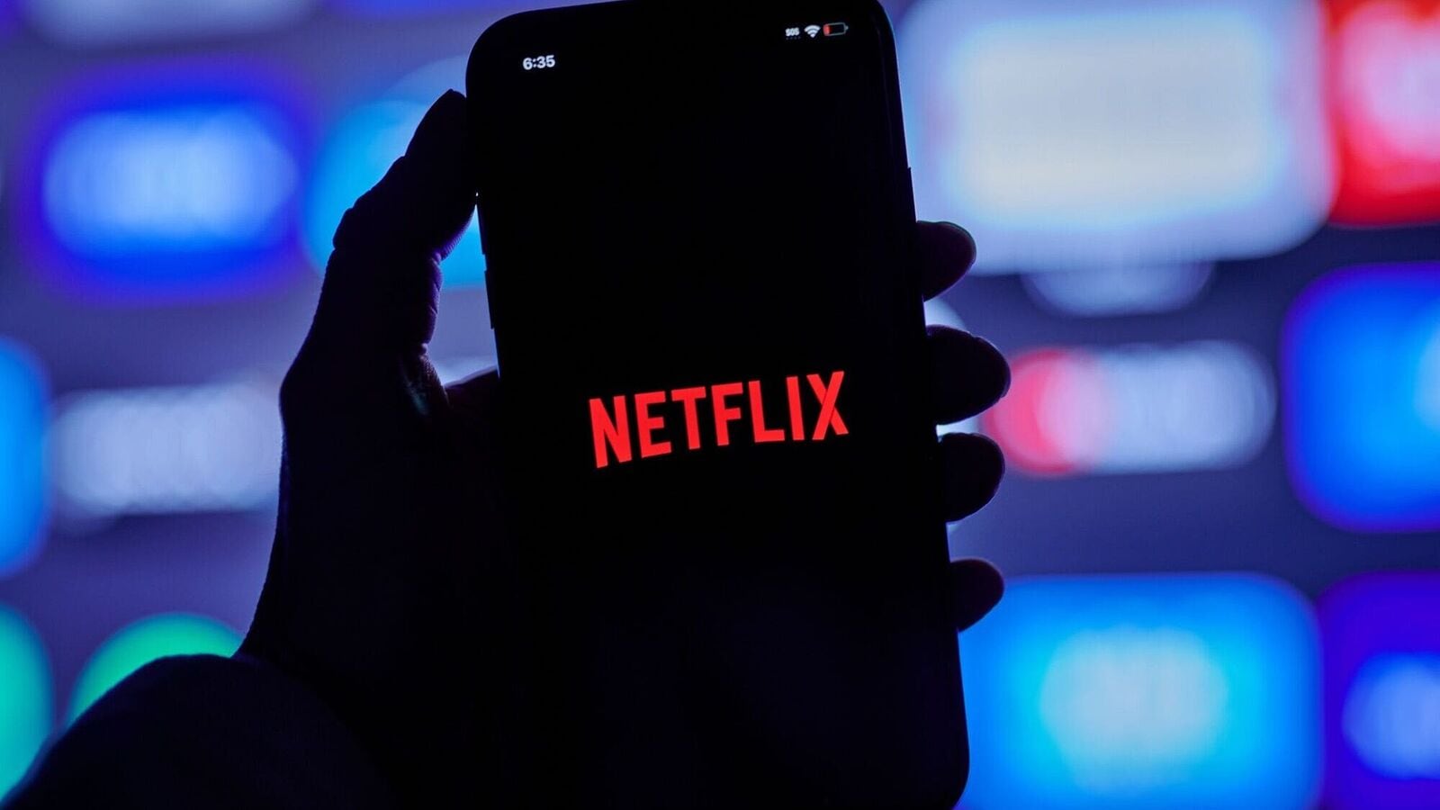 Netflix joins tech giants in AI rat race, seeks top talent with $1 million offer