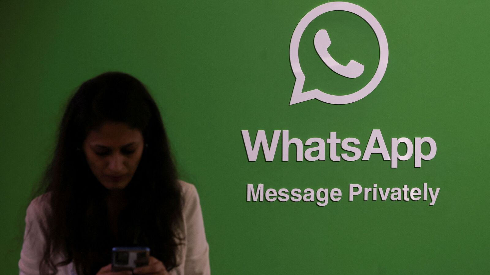 New WhatsApp features rolled out in January 2025 for improved personalisation