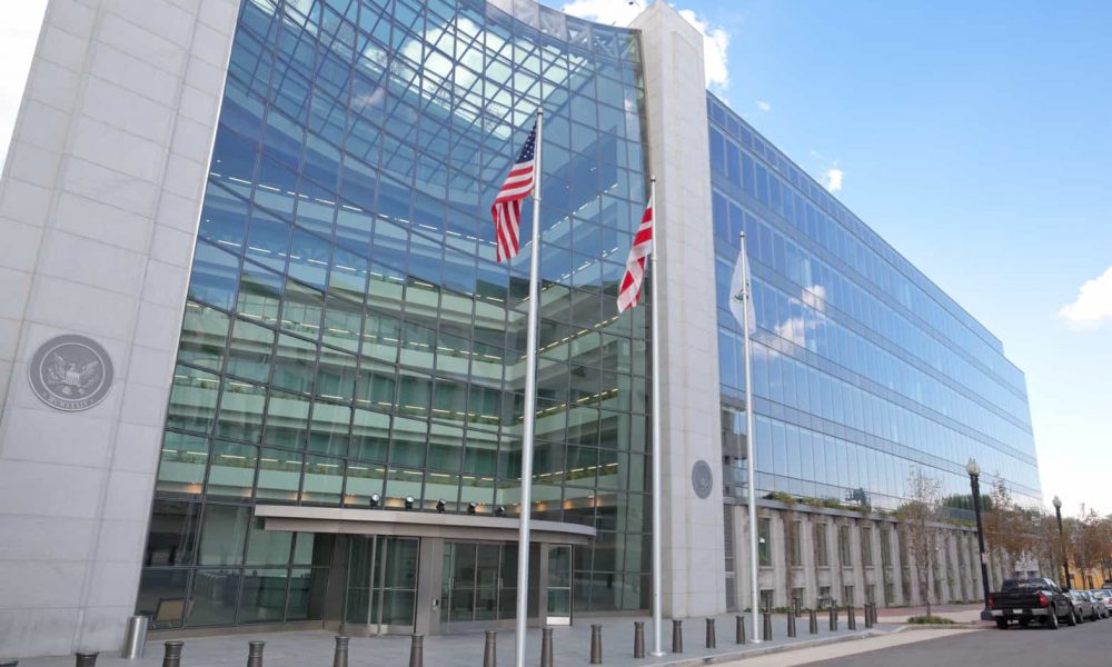 SEC Faces Critical Deadlines in Major Crypto Cases as Agency Shifts Direction