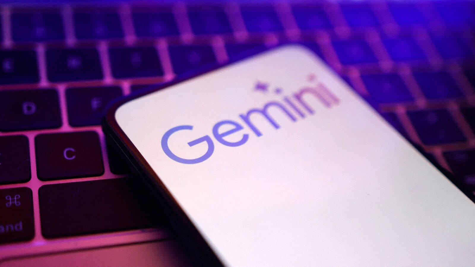 AI tool of the week | How product marketers can web scrape using Google Gemini