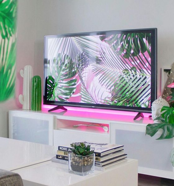 Smart TVs at up to 71% off! Amazon offers on TVs from Samsung, Sony, LG, TCL, MI, Hisense and more