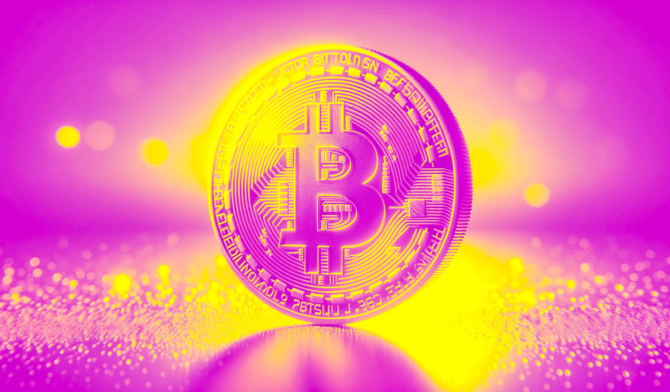‘All Outcomes Are on the Table’ – Crypto Trader Says Bitcoin Trend Unclear As Market Turns Highly Volatile