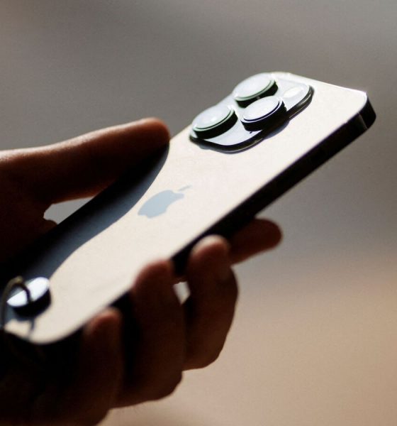 Apple could give iPhone a radical makeover for its 20th anniversary, report says