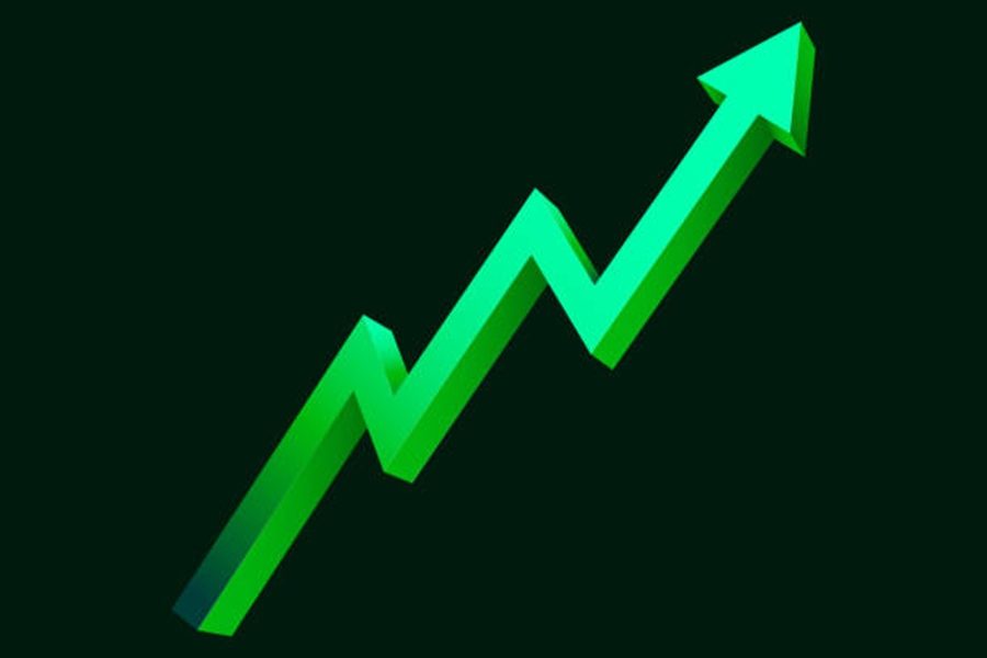 Bull Flag Pattern Tips FET For $9.33 Price Target