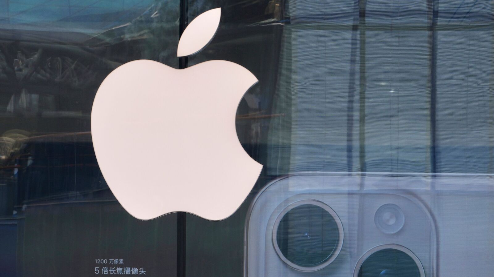 Is Apple Pay down? Users report widespread payment failures