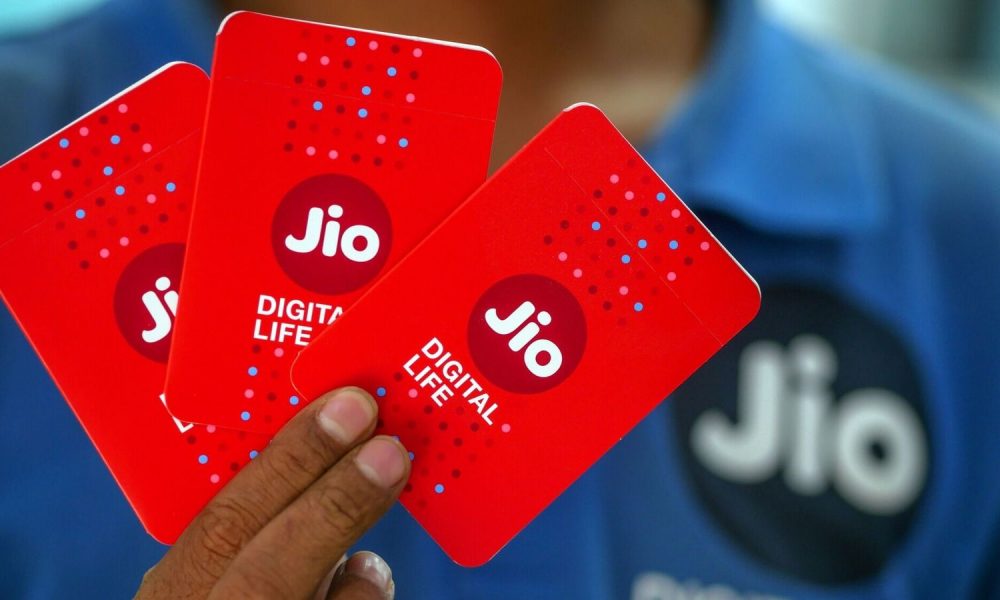 Jio extends ‘Unlimited’ offer till IPL 2025 final: Free Hotstar, data and more