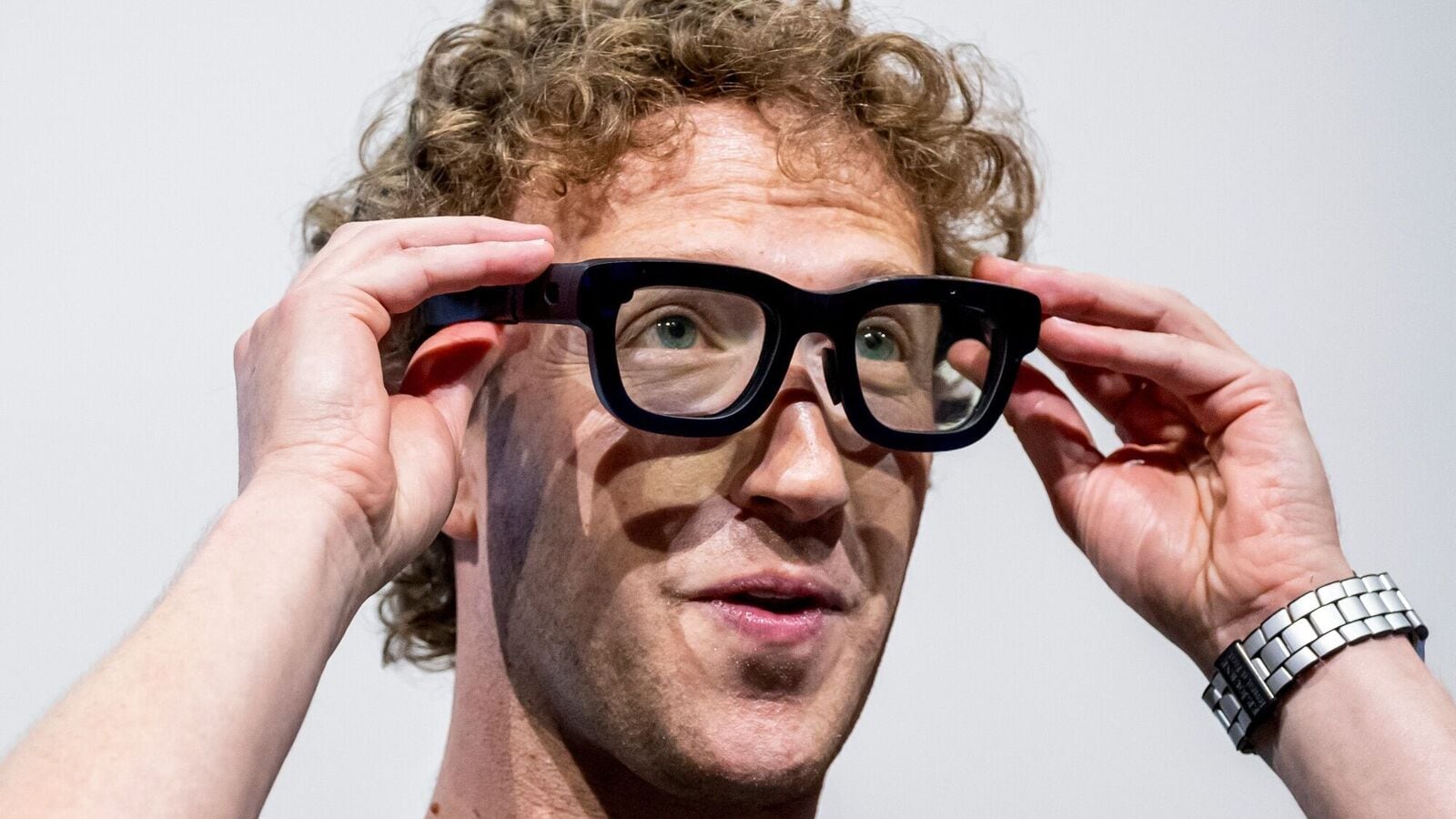 Mint Primer | Will Meta’s smart glasses kill our smartphones?