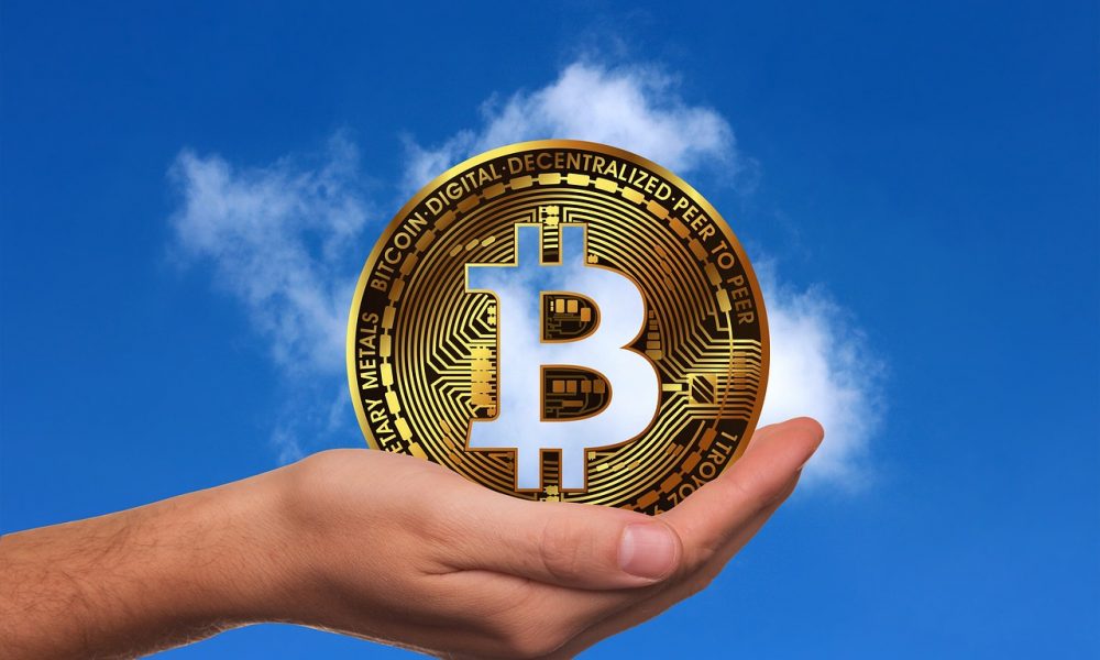 Bitcoin Price Crash To $92,000 Or New ATHs? Analyst Explains The 2 Options