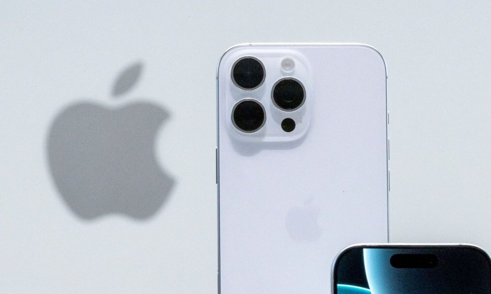India now makes 44% of all smartphones shipped to US, thanks to Apple