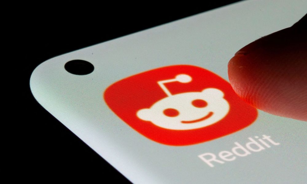 Reddit down: Users across US and India witness major outage, unable to access feed and threads