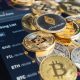 Altcoins soar, Bitcoin stalls as Fed rate cut speculation hits fever pitch