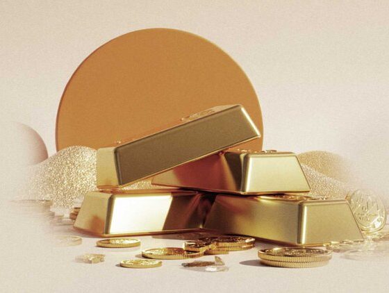 Gold climbs as PCE data fuels Fed easing speculation