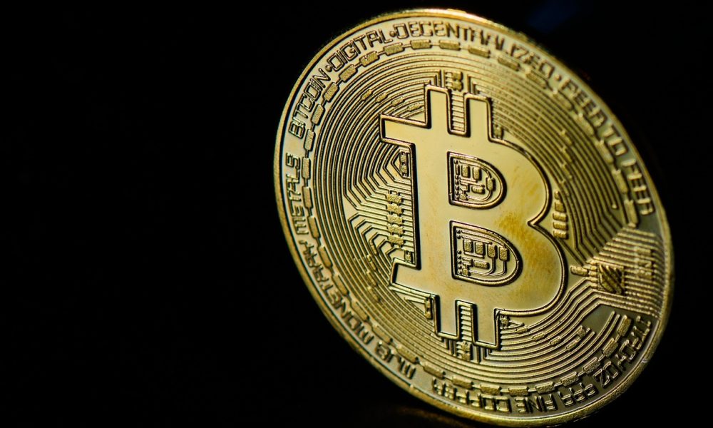 Bitcoin In Bullish Confluence: Death Cross And Key Support Signal Upside