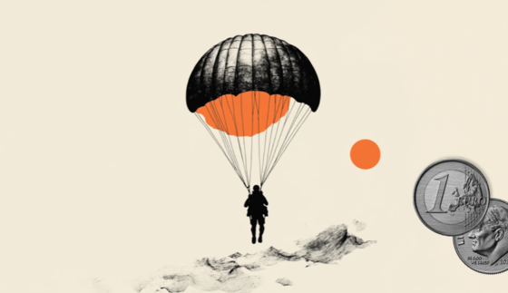 EUR/USD weakens as strong US PMI contrasts with softer Eurozone data