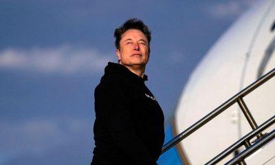 Elon Musk teases Tesla’s flying Roadster prototype, promises ‘crazy technology’ on Rogan podcast