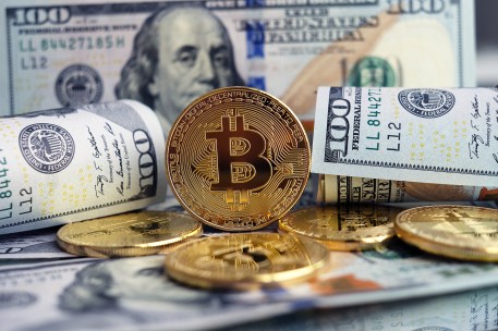 Macroeconomic Pressures, Legislative Slowdown Drive Bitcoin Price Decline