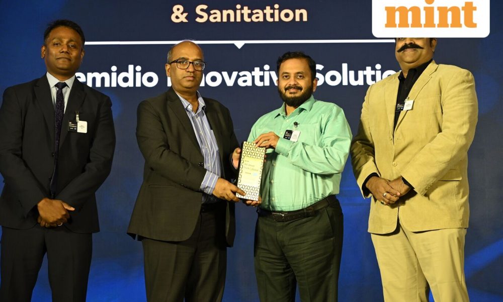 Remidio and Singapore Smart Tech win awards for AI innovations in health and sanitation