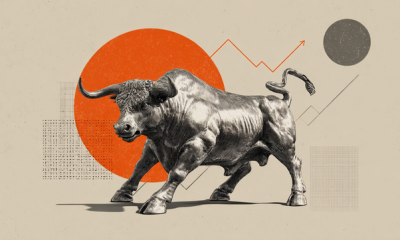 XAG/USD refreshes record high, around $61.00