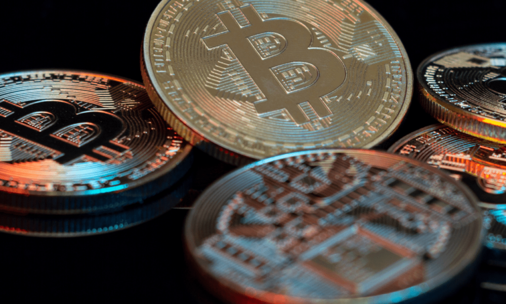 Analyst Predicts Exactly When To Sell Bitcoin For The Most Return