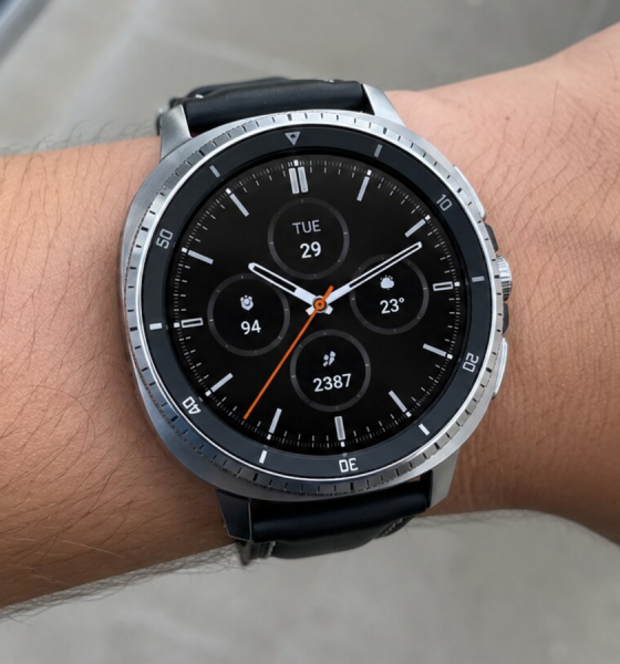 Forget LCD and score a nice AMOLED smartwatch at discount during Amazon Sale 2026