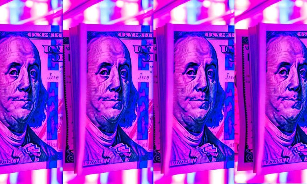JPMorgan Chase Insider Allegedly Drains $38,000 From Customers' Accounts in Nine Days