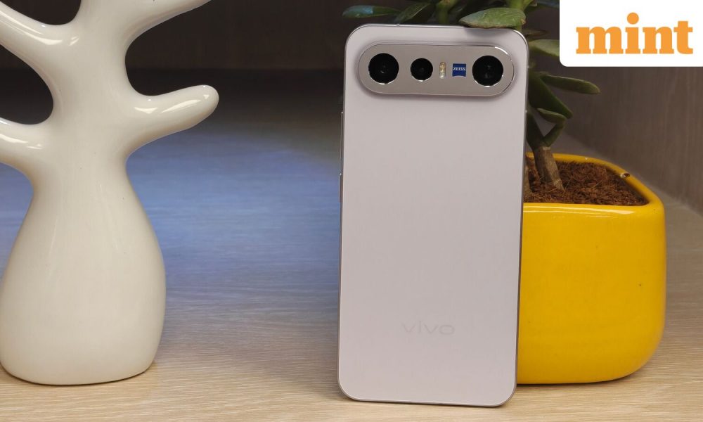 Vivo X300 FE with Snapdragon 8 Gen 5 processor, 6,500mAh battery launched in India: Price, specs and features
