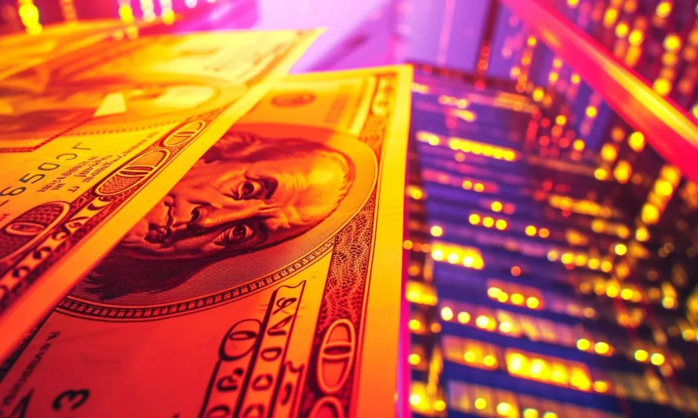 Fundstrat’s Tom Lee Says 2027 and 2028 Could Witness the ‘Biggest Gains in the Stock Market in Our Lifetime’ – Here’s Why